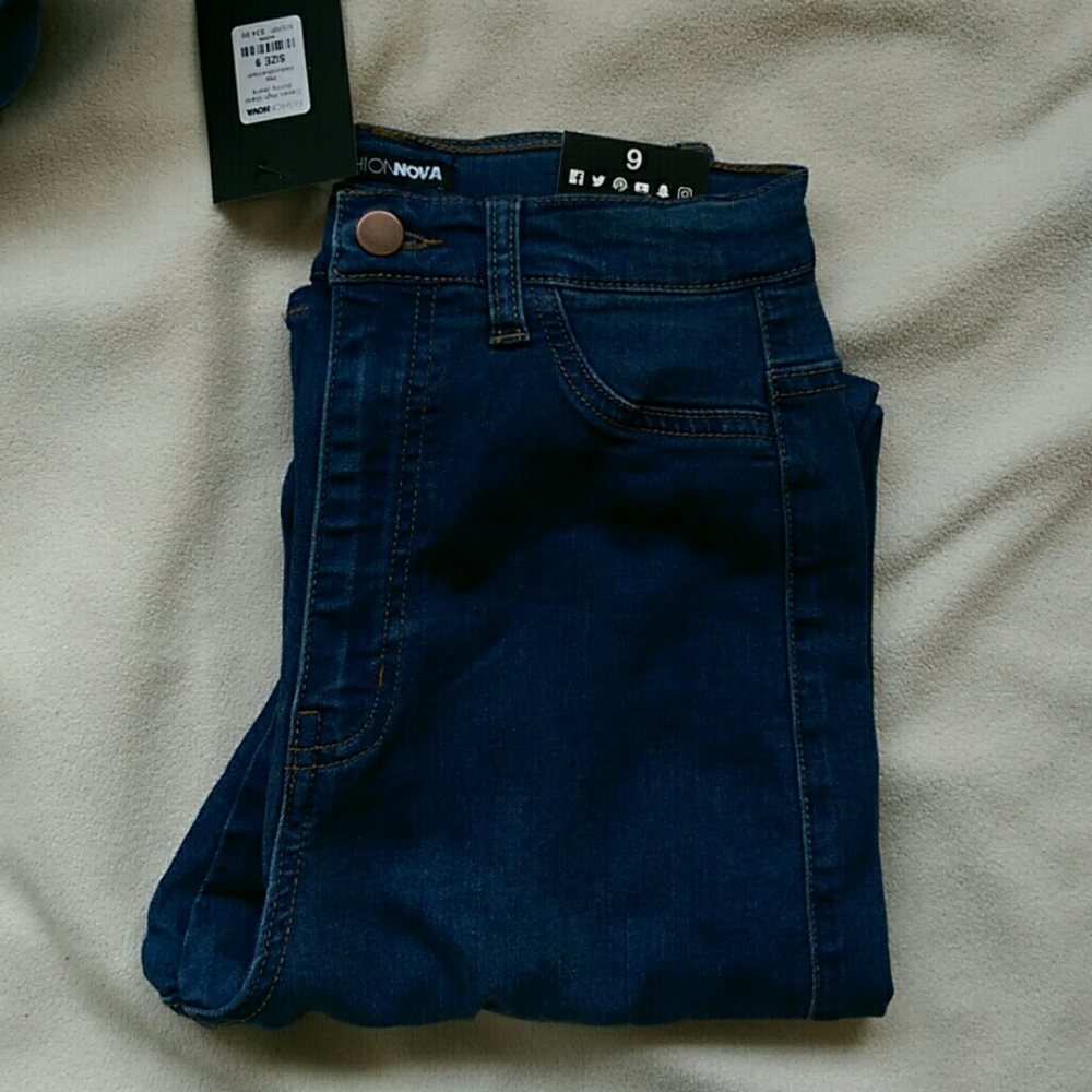 Fashion Nova jeans